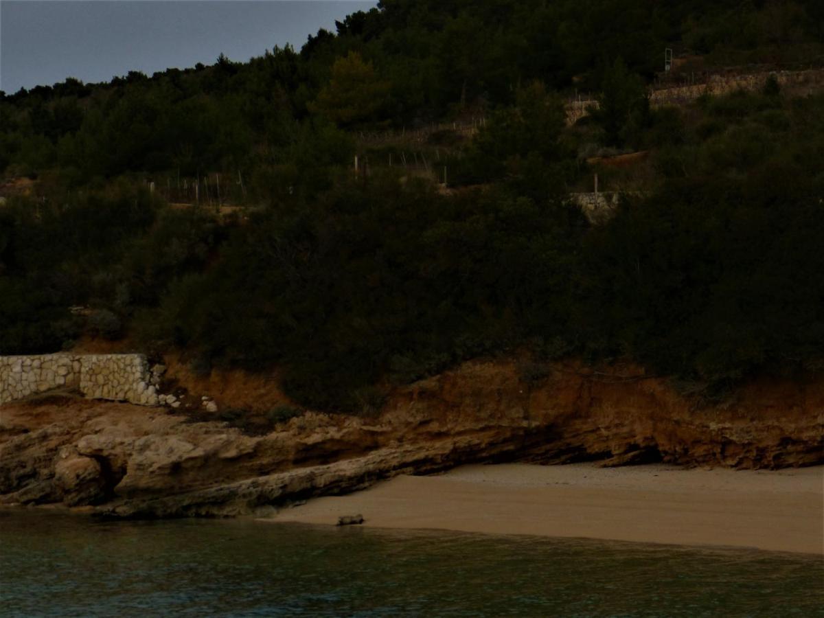 Apartmani Milena Barbat na Rabu Bagian luar foto